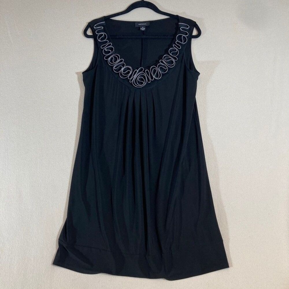 R&M Richards Dress Sz 14 Black Mini Sleeveless Zipper Rose Neckline HOCO LBD